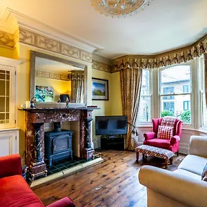 7 St John's Crescent , York United Kingdom